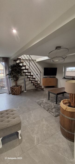 Nowoczesne mieszkanie na wynajem 70m2+40m2 poddasze