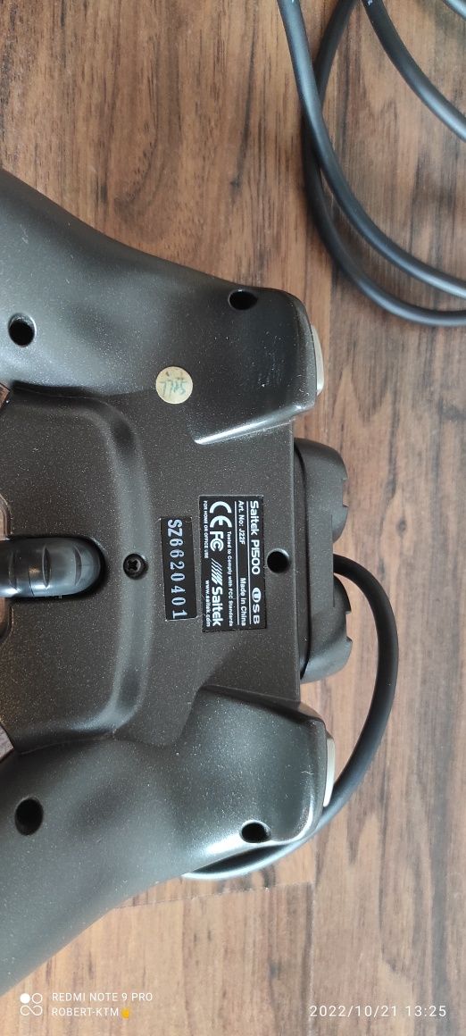 Saitek p1500 kontroler, pad do gry na pc stan idealny sprawny.