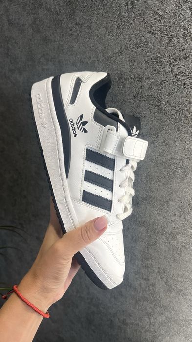 Кросівки Adidas Forum Low 43.5 (28 см) оригінал шкіра