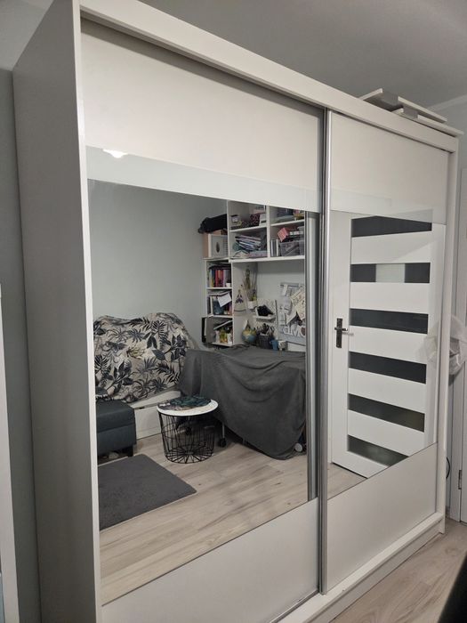 Szafa przesuwna z lustrami 205×60x217