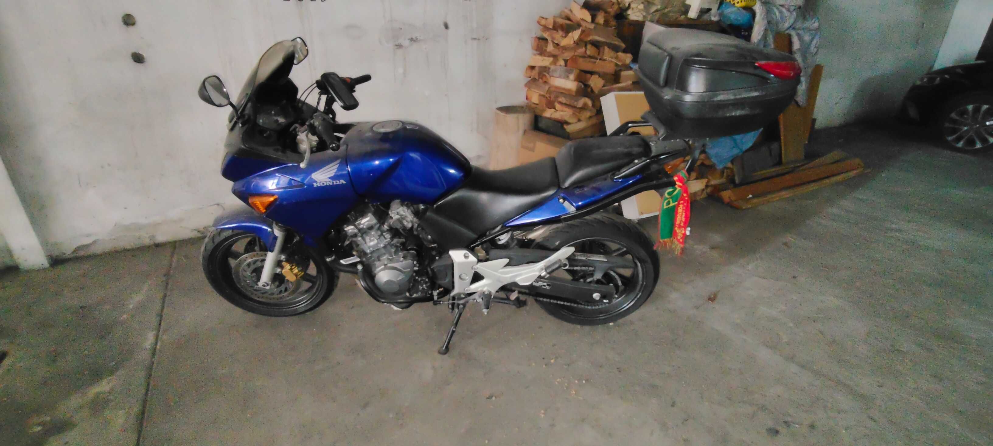 Honda CBF 600 estado impecável