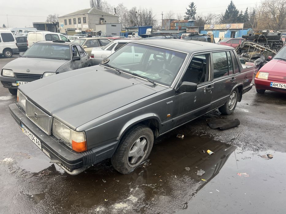 Разборка Volvo 740 88 Рік 2.3 бензин