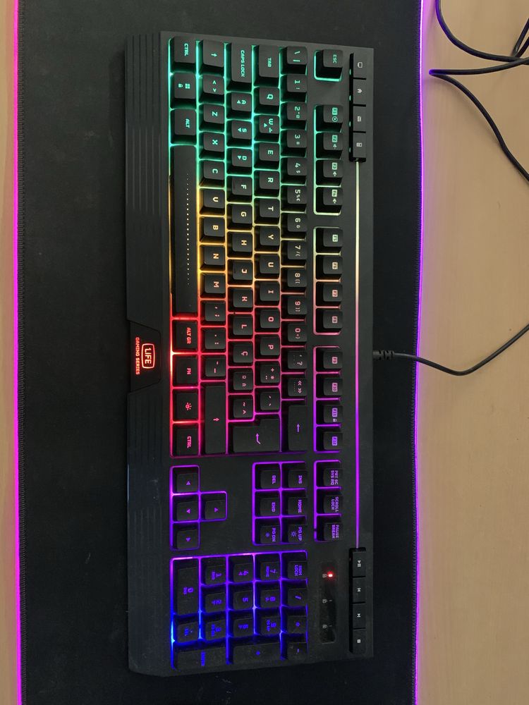 conjunto gaming top