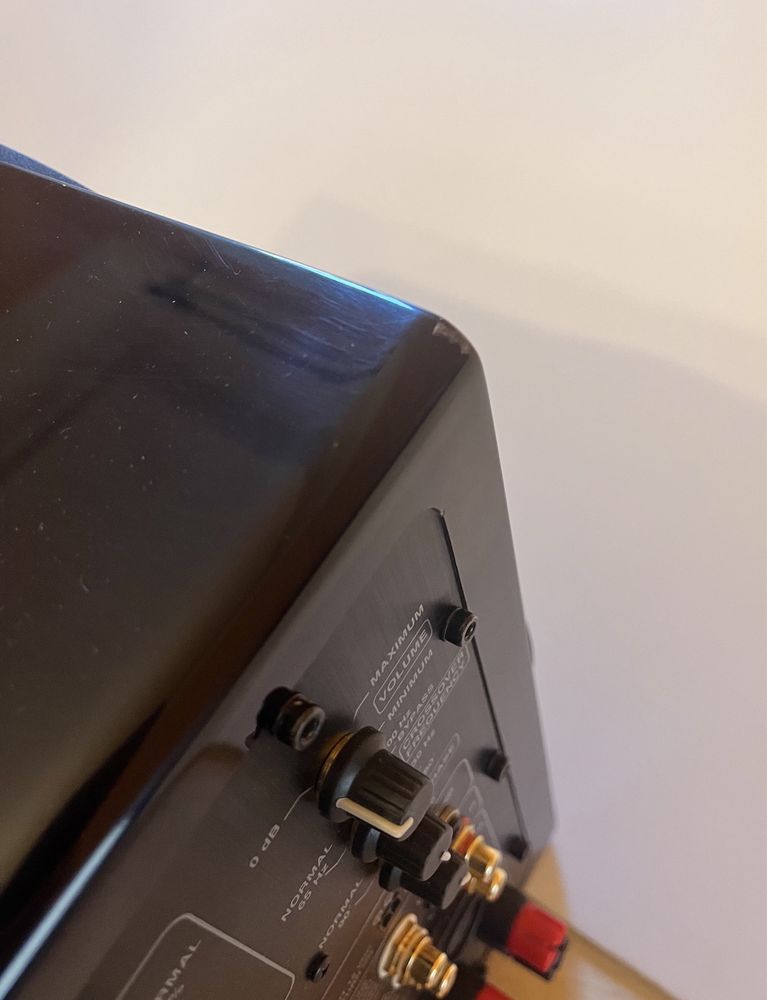 Сабвуфер SUNFIRE True Subwoofer EQ 10 Signature