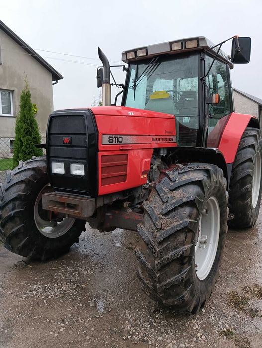 Massey Ferguson 8110