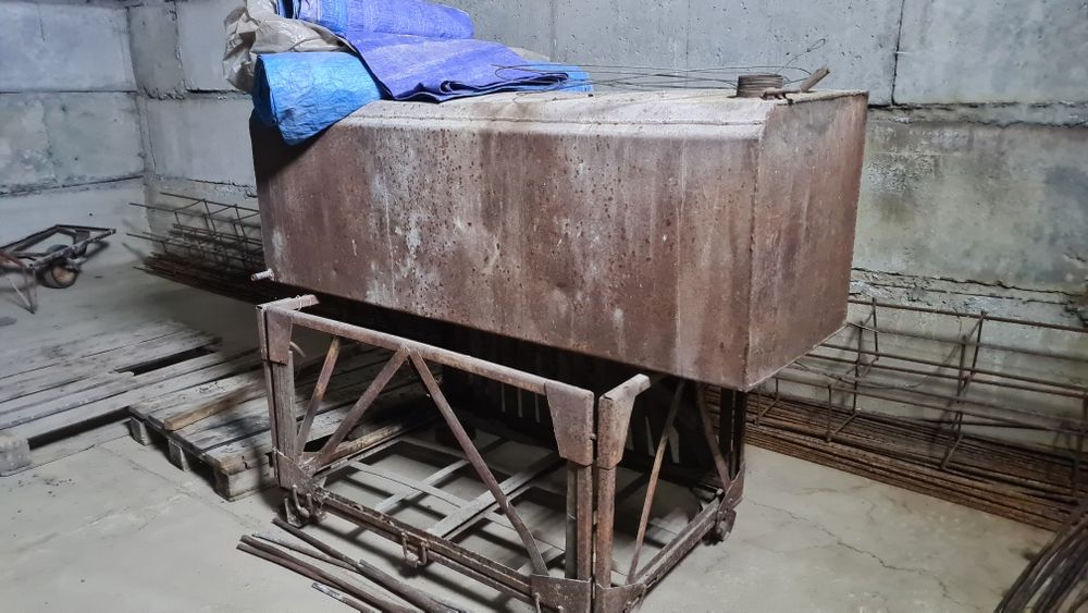 Продам бак, ємність металевий