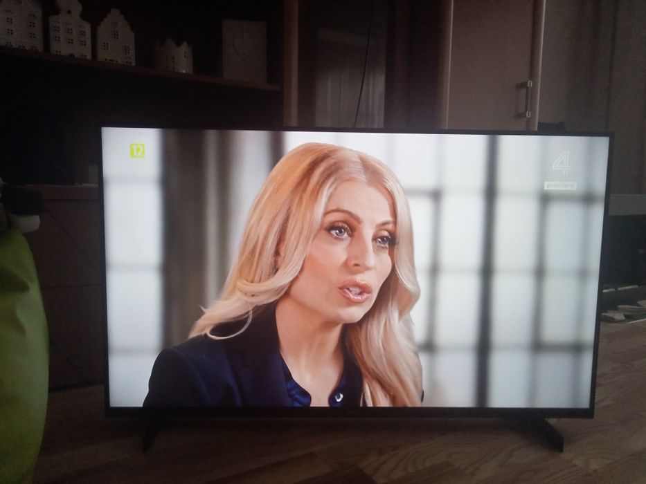 telewizor LCD 42" super stan