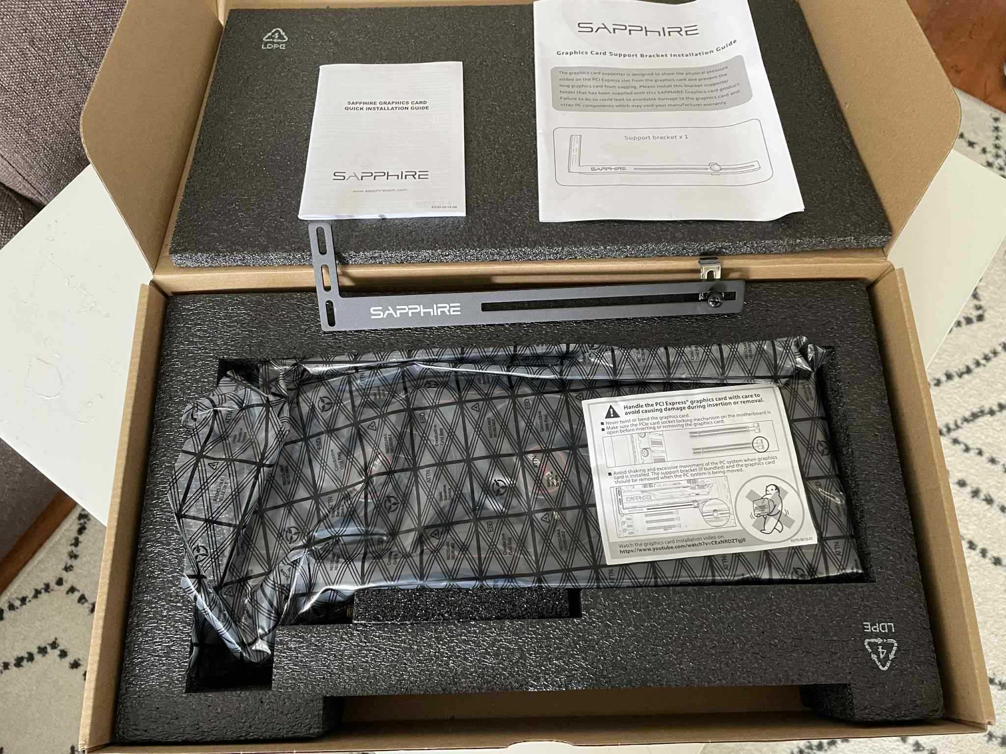 Sapphire Radeon RX 7900 XT PULSE GAMING OC 20GB GDDR6