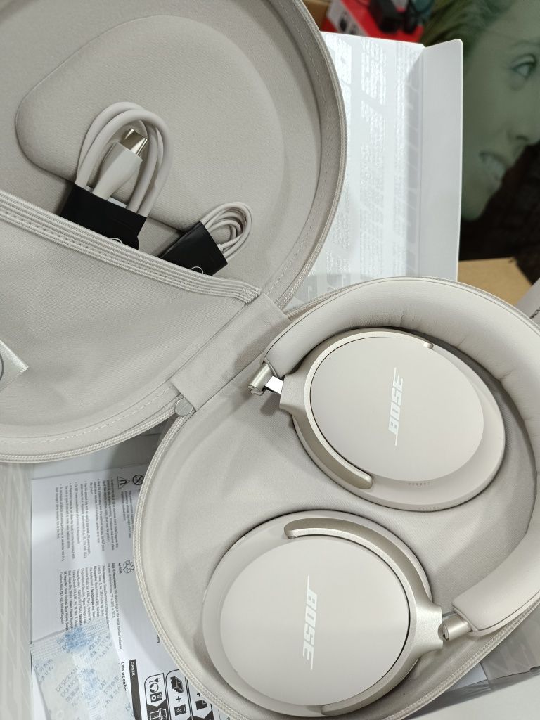 Auscultadores BOSE QUIETCOMFORT ULTRA "Produto Em Stock"