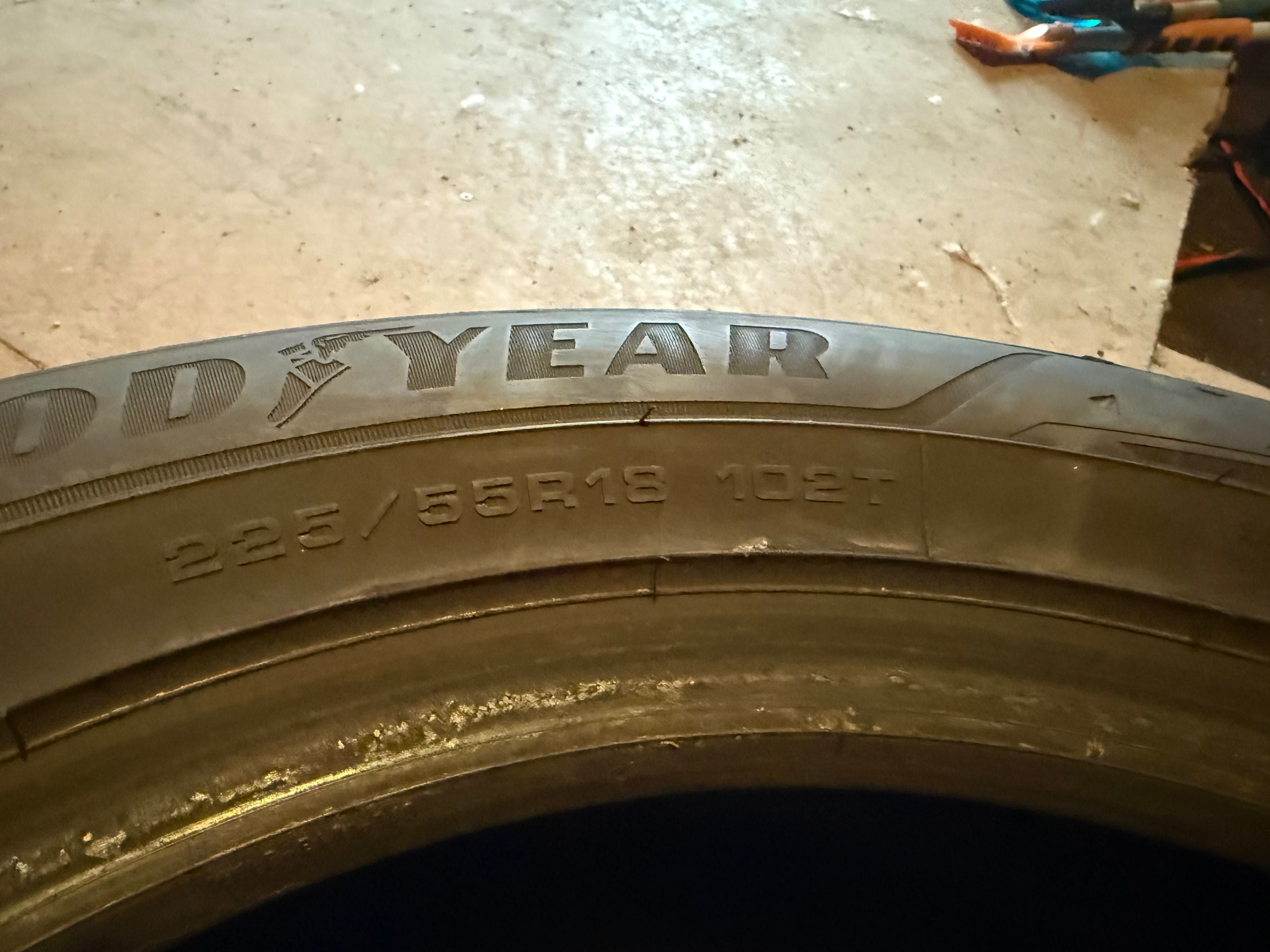 Резина новая Good Year