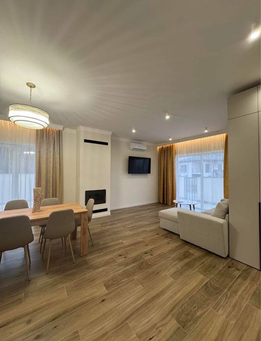 Продаж дуплексу в кращій локації