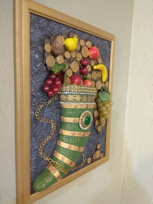 Картина панно Рог изобилия ручной работы с малахитом