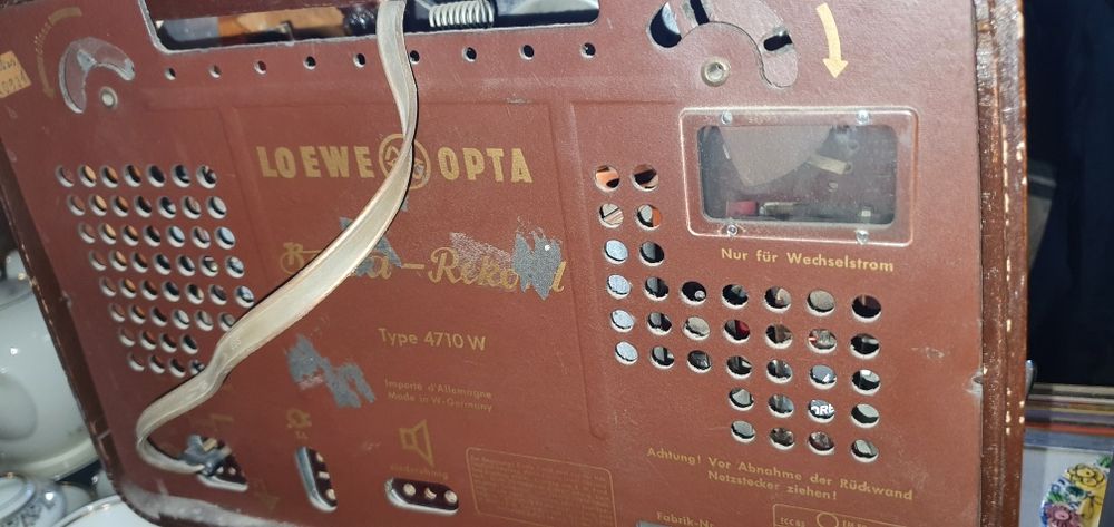 Radio lampowe LOEWE OPTA - Bella Record