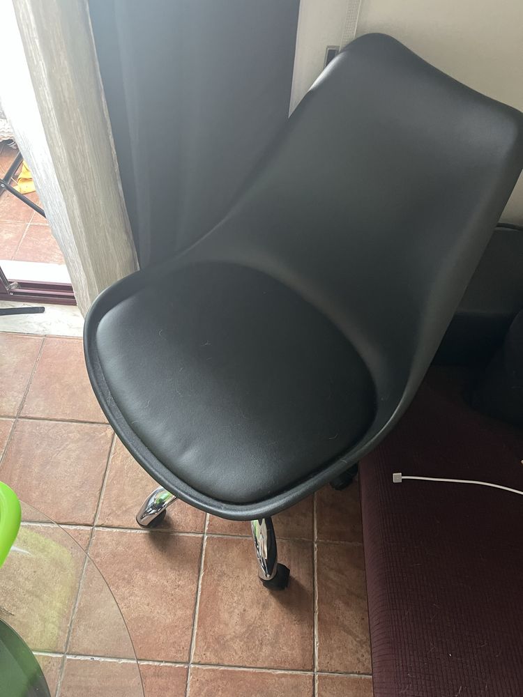 Cadeira de escritorio