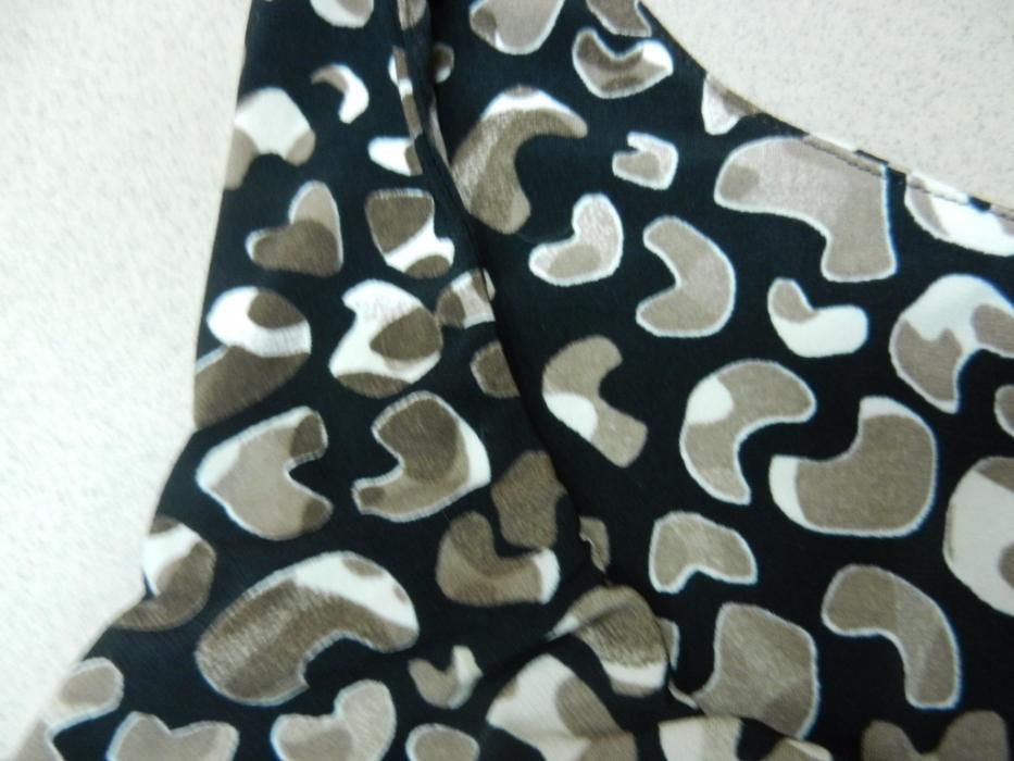 Sukienka panterka ołówek 40/42 L/XL