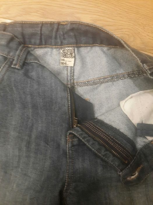 Новые джинсы для худенького мальчика