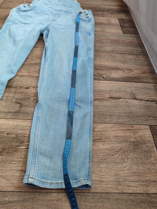 Джинсовий комбінезон