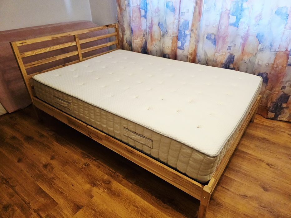 Materac sprężynowy 140x200 Vatnestrom z Ikea