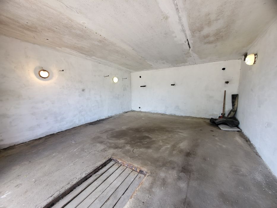 Продам гараж в р-н Ковельський парку