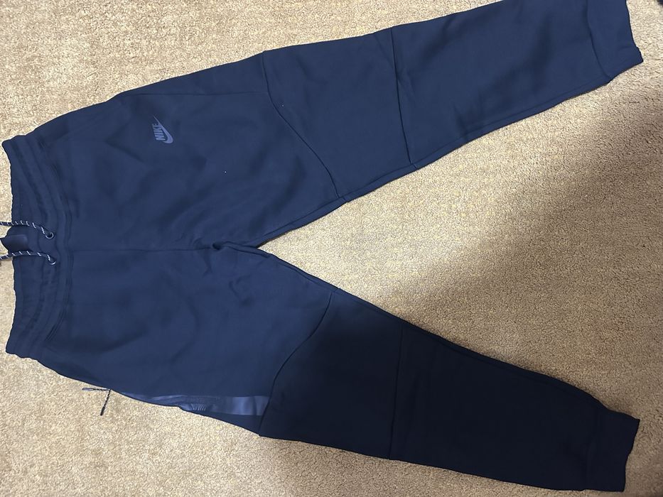Nike tech fleece
