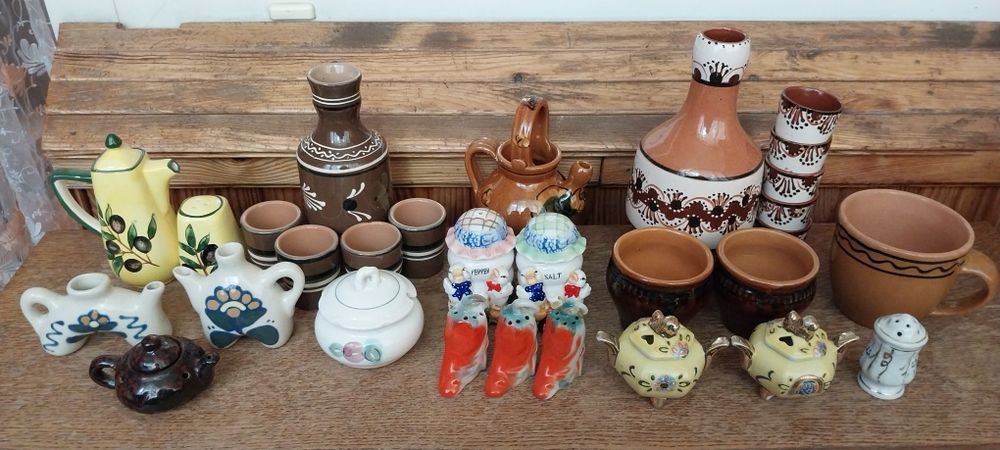 Мініатюри. Посуд. Фігурки. Чайник. Порцеляна.