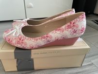 Buty na koturnie 39