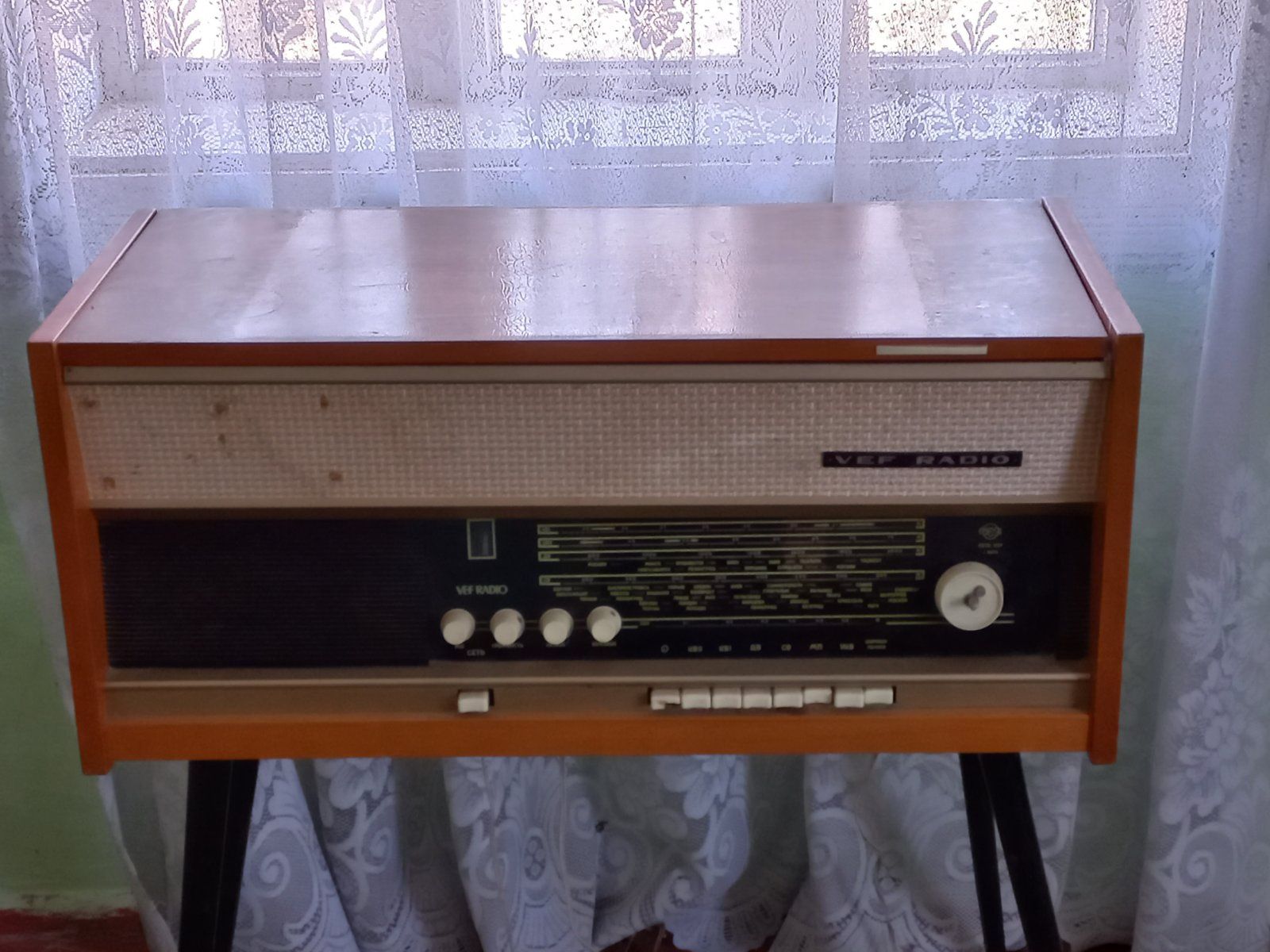 Радіола VEF Radio