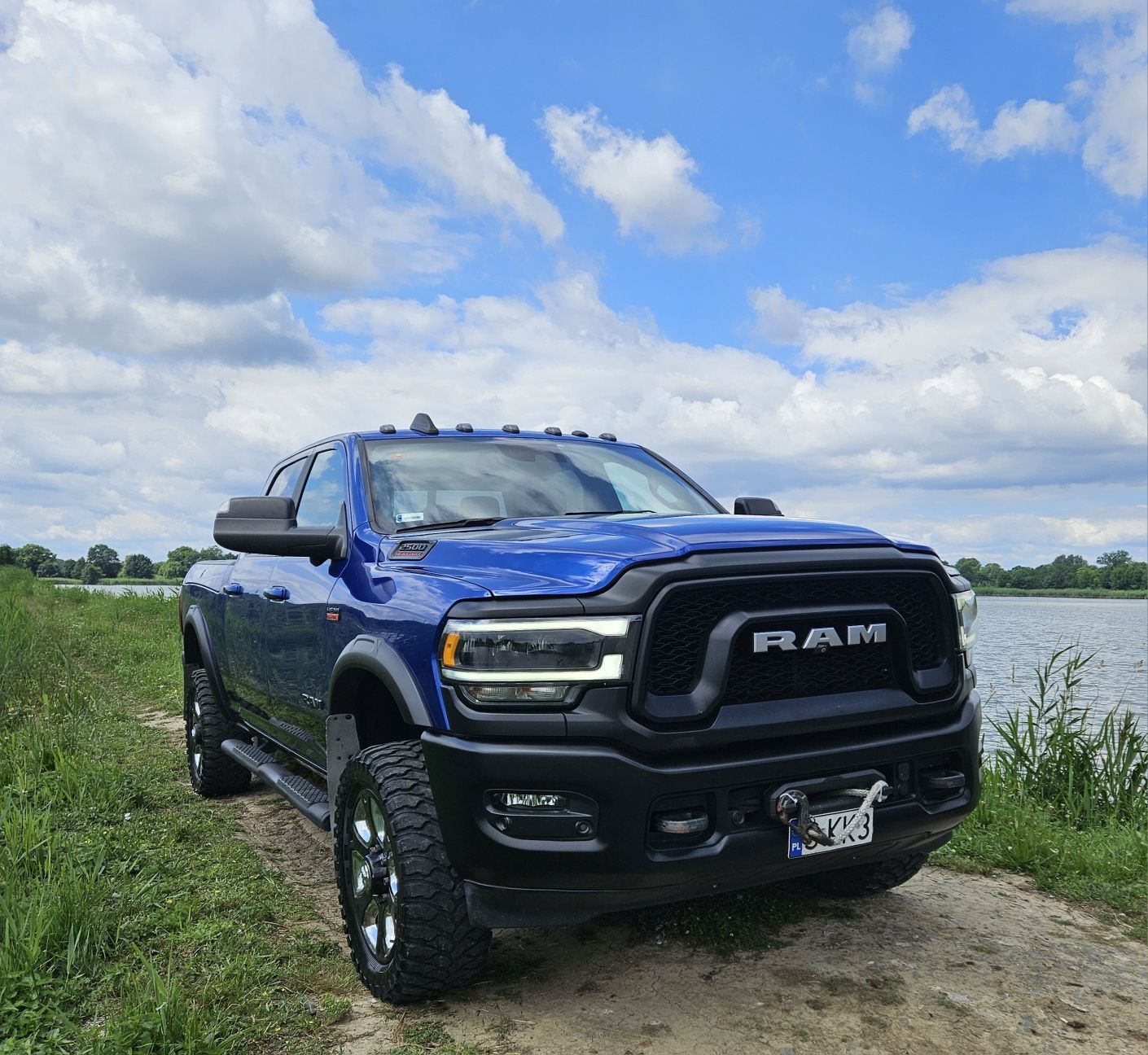 Ram Dodge Ram 2500 Powerwagon 6.4 Hemi Trx Raptor Zamiana Kat B