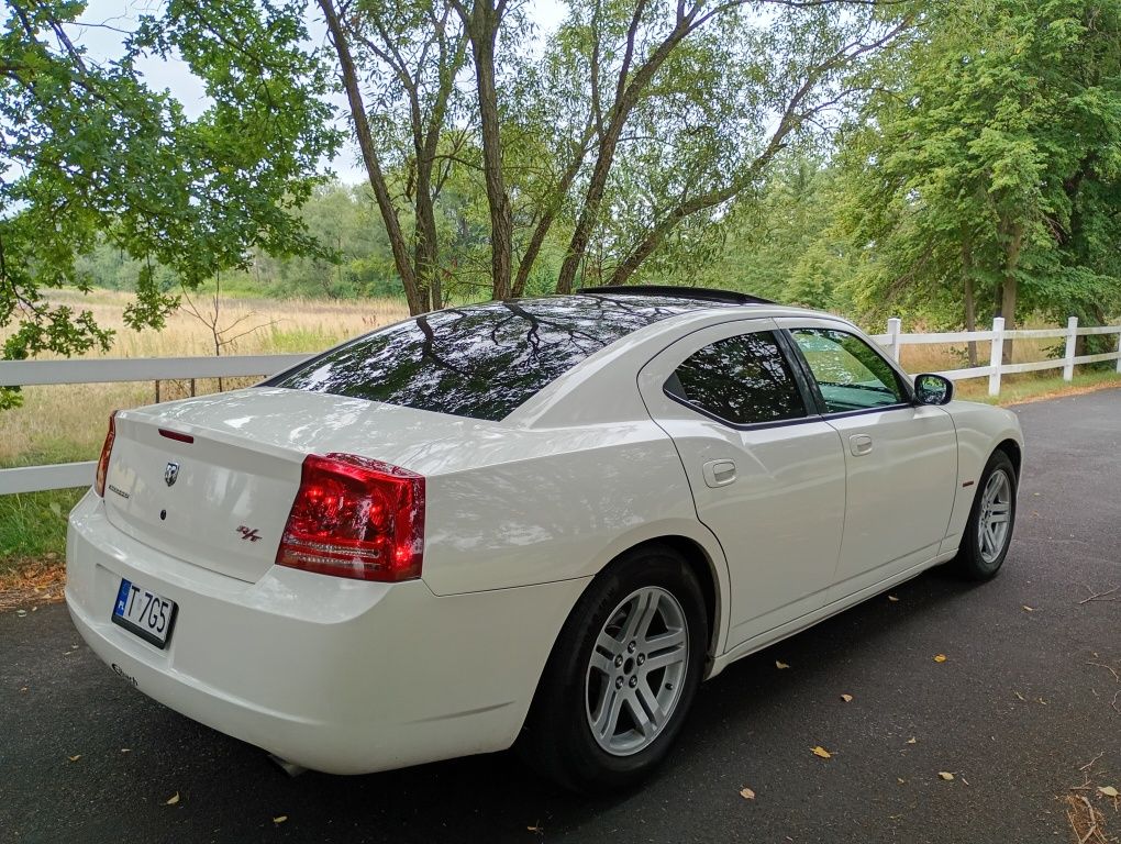 Dodge Charger 5.7 HEMI Zadbane auto Automat