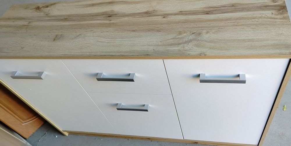 Uszak Fotel uszak duźy prawie nowy regał biały szafki na buty pufa