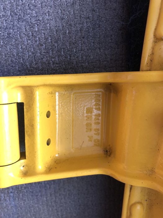 Двері  задня Віто 447