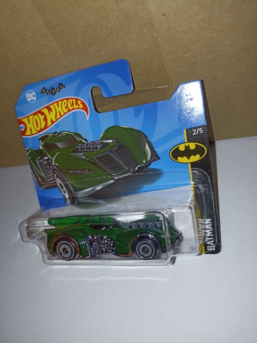 Hot Wheels Batman Arkham Asylum Batmobile