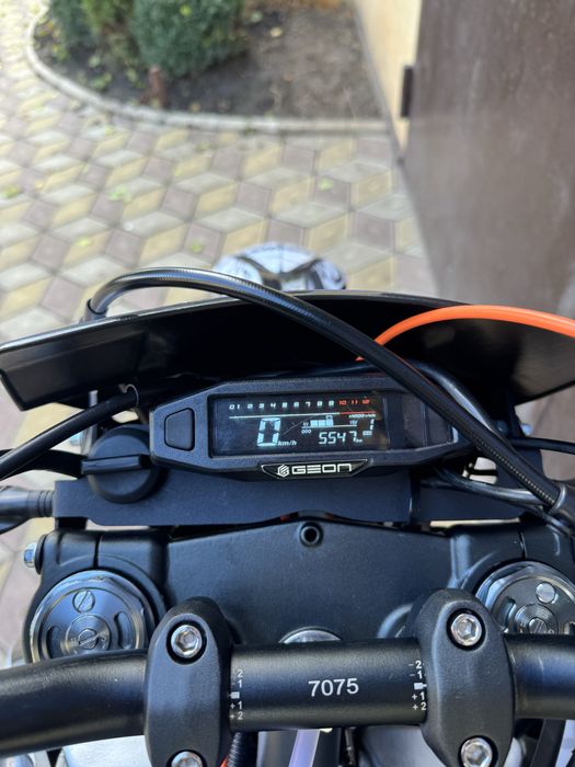 Geon GNS 300R Motard