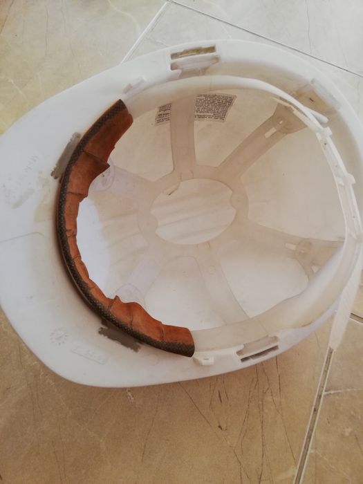 Capacete de proteção para obras