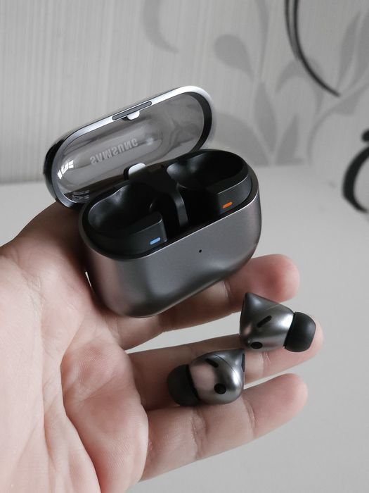 Безпровідні навушники Samsung Galaxy Buds3 Pro /  SM-R630 / Ориг