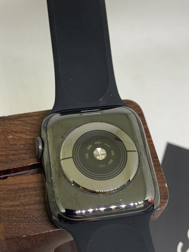 Оригінальні  apple watch series 5 44 stainless steel стальные стальні