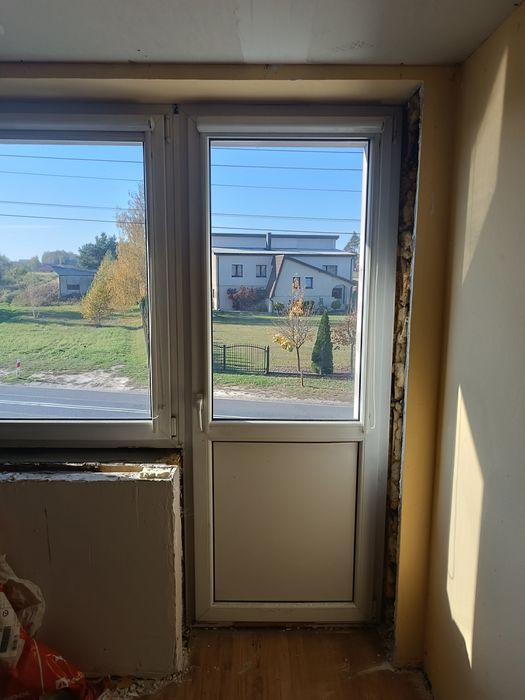 Drzwi balkonowe 220x86 białe/machoń