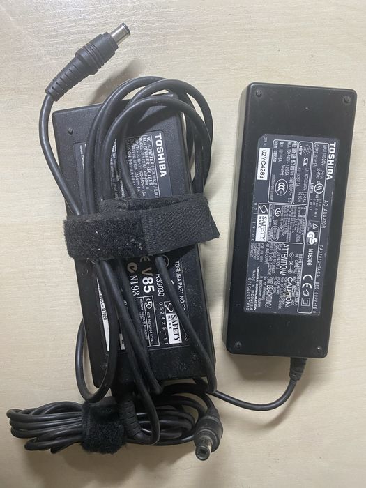 Блок живлення для ноутбука HP, Asus ,Dell , Lenovo , Toshiba , Samsung