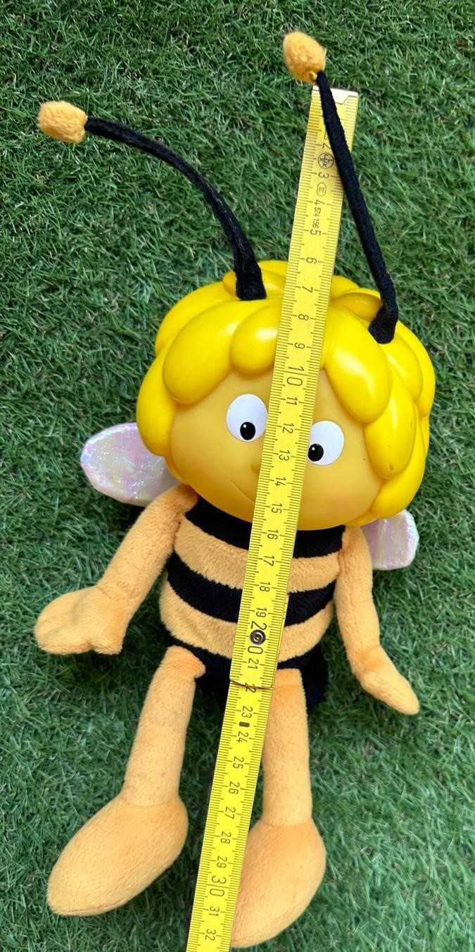 Abelha Maia, em pvc e tecido cerca de 30 cm
