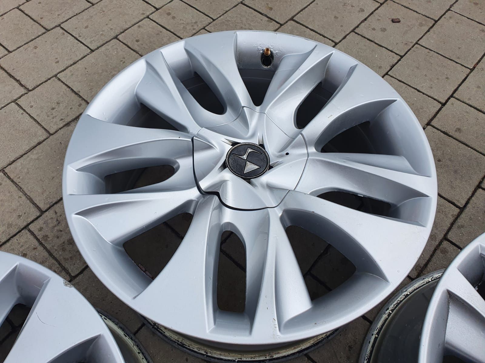 Felgi 17" Aluminiowe Oryginał. Citroen DS4  DS3 Czujniki 4x108 ET-27