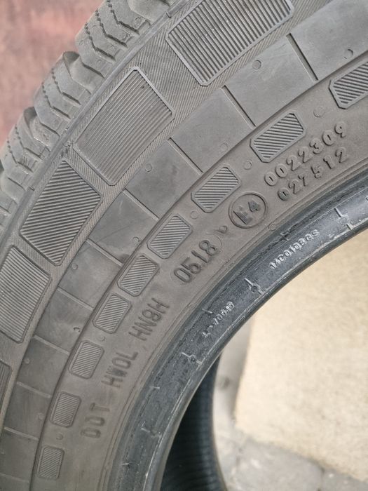 Opona 215/65r16C 109/107 R Continental VancoFourSeason 2