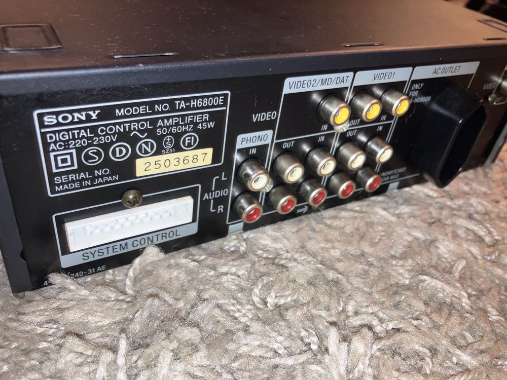 Pre amplificador/equalizador Sony TA-H6800E