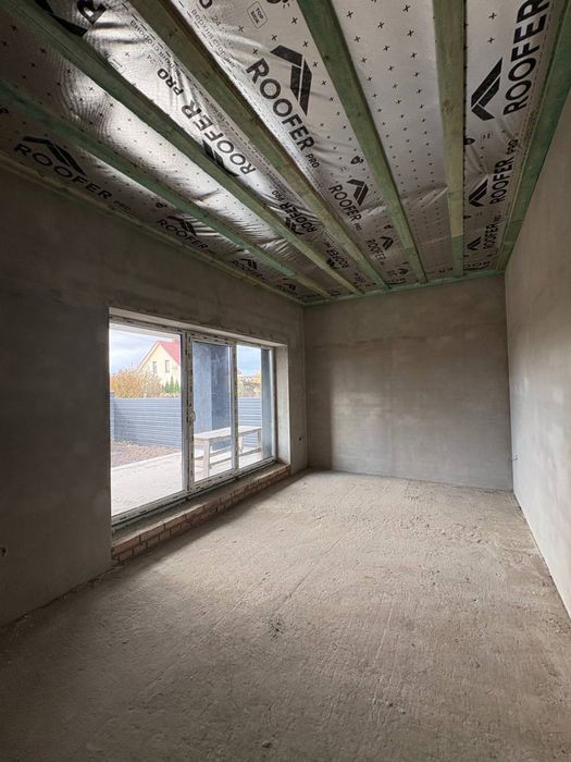 V Сучасний одноповерховий будинок  Вересневе