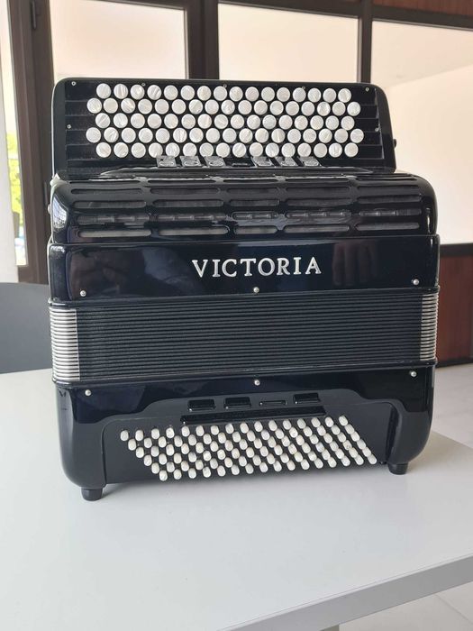 Acordeão Victoria Accordions Junior A XB210c
