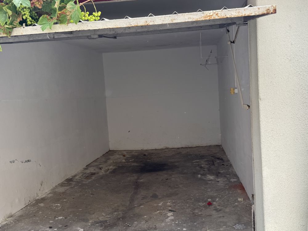 Garagem Centro Mem Martins