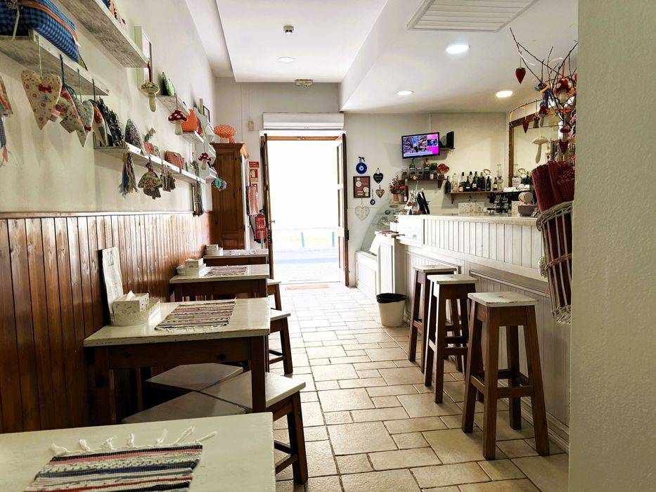 Café Trespasse totalmente equipado