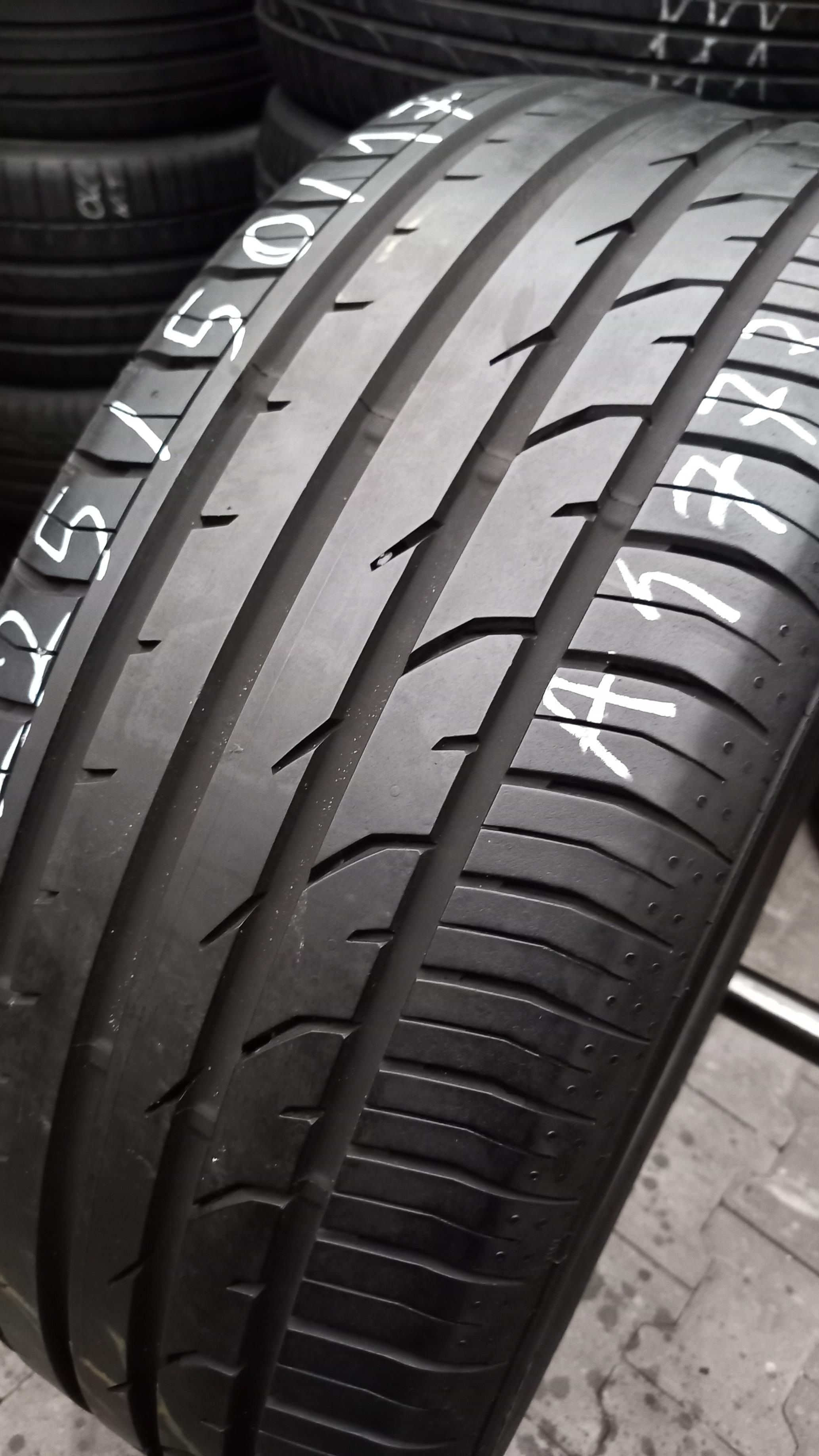 225/50/17 Continental Conti Premium Contact 2 98H