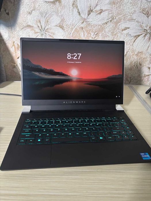 Alienware r1 x14