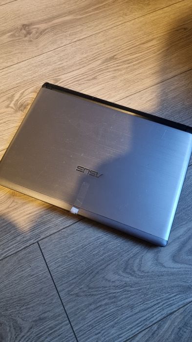 Laptop ASUS, model U32U-RX004Y używany