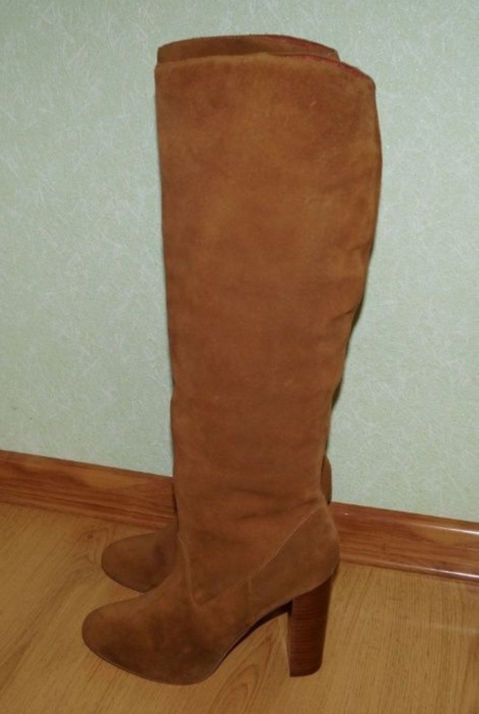 Продам женские Осенние сапоги светло-коричневые 41 размер